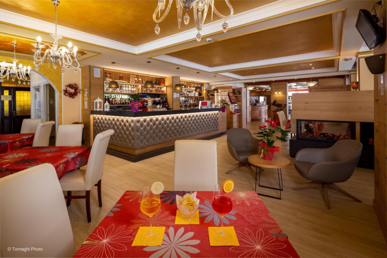 Hotel Alpen Andalo Buitenkant foto
