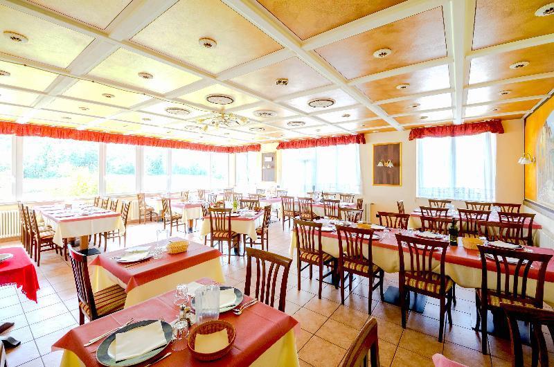 Hotel Alpen Andalo Buitenkant foto